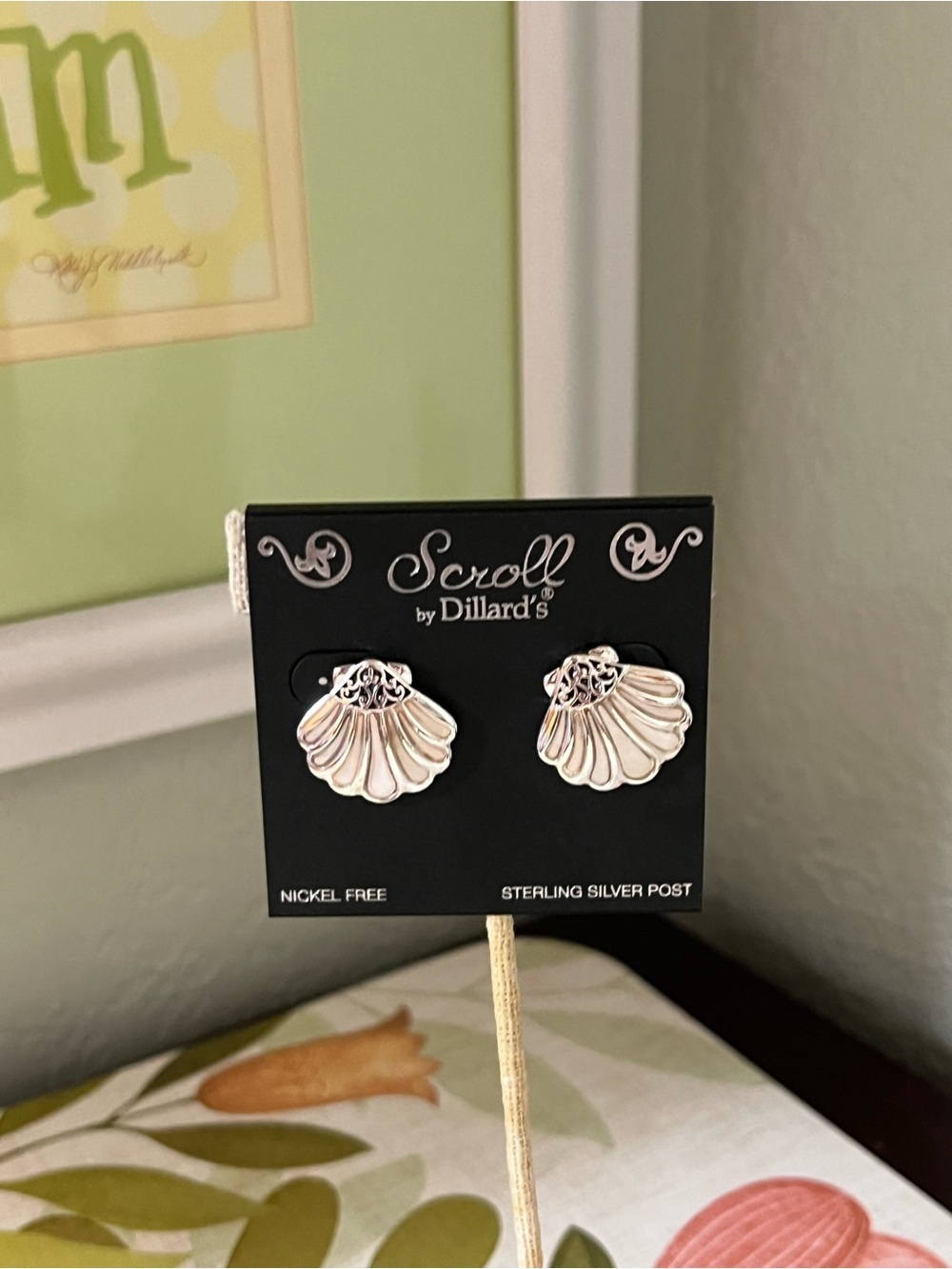 NWT Dillard’s White Shell Drop Stud Earrings #DILL1